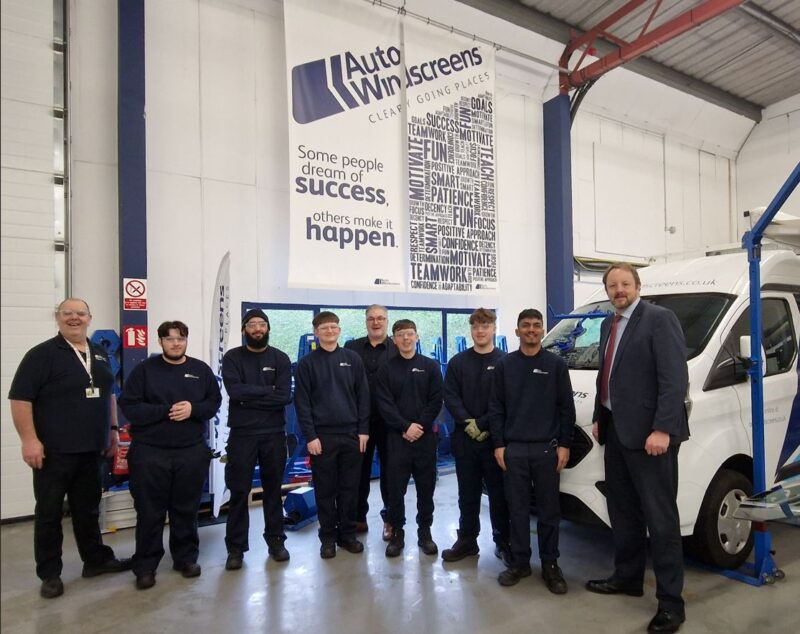 Toby with Auto Windscreen apprentices 